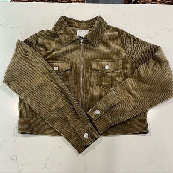 Lost + Wander Olive Corduroy Cropped Jacket Medium - Picture 7 of 12